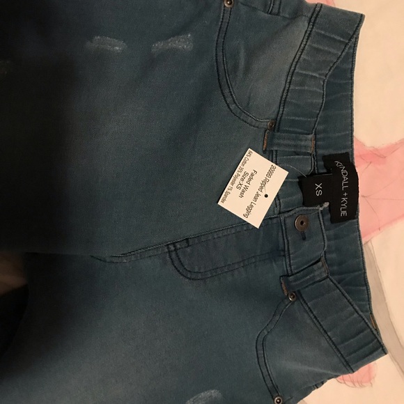 Kendall + Kylie Womens Ripped Denim Leggings, size XS - Picture 3 of 5